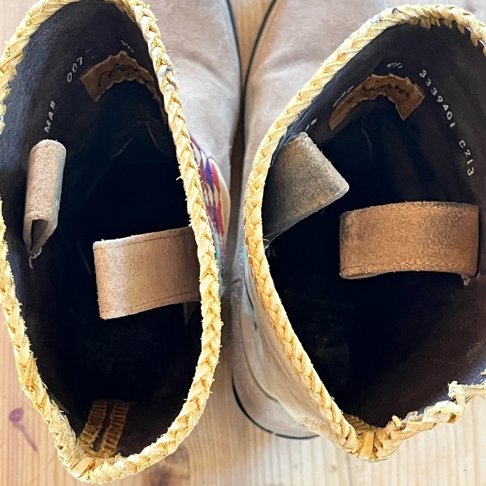 Embroidered Caborca Cowboy Boots - Picture 3 of 5
